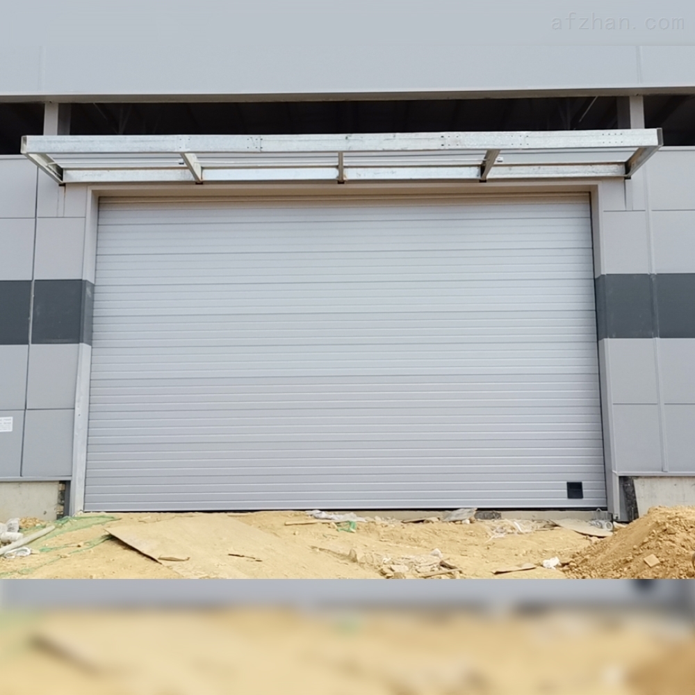 新疆機(jī)場(chǎng)用電動(dòng)提升門插圖 新疆機(jī)場(chǎng)用電動(dòng)提升門插圖